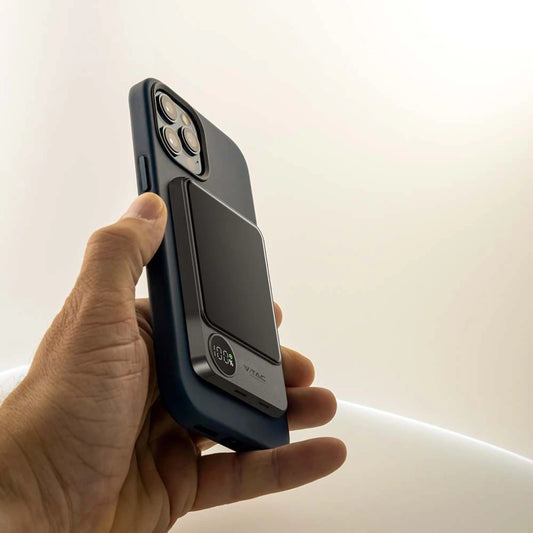 V-Tac 7849 VT-100011-SG power bank per smartphone e tablet. Magsafe. Ultra sottile. In lega di alluminio. Magnetico. Con display. Ricarica wireless. Colore grigio.
