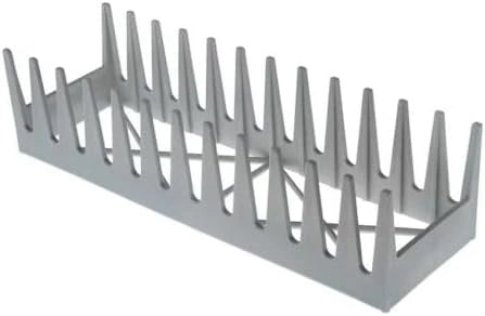 Set completo per lavastoviglie. Il set è composto da un cestello tondo di diametro 35 cm, da un cestino porta cucchiani quadro di dimensioni 11 x 11 cm e da una griglia porta piattini a 12 posti. Prodotti da Inox Macel, questi accessori costituiscono un set completo per lavastoviglie di casa, bar, ristoranti, locali pubblici e attività ristorative.