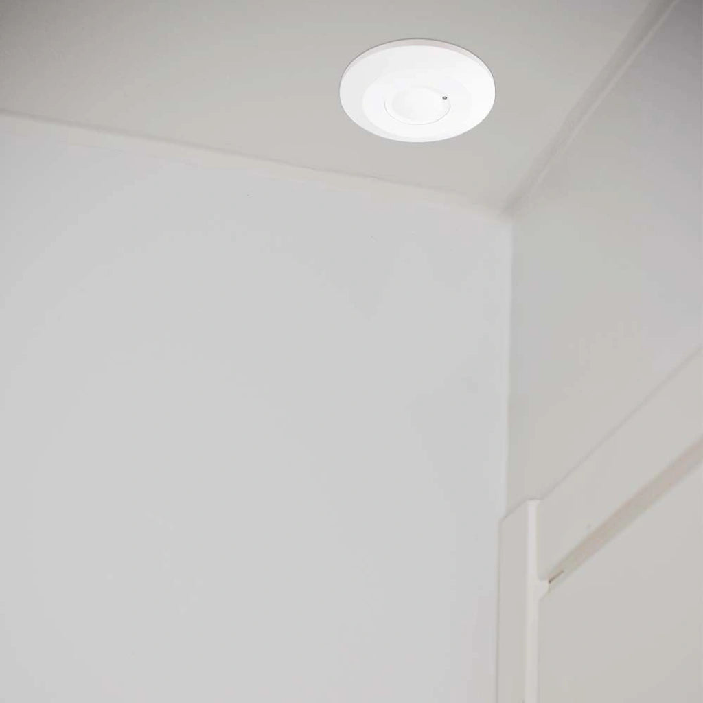 V-Tac SKU 23163 VT-81001 sensore di movimento a microonde. Rilevamento a 360 gradi. Montaggio a plafone. Colore bianco.