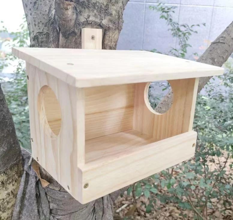Casetta mangiatoia in legno per scoiattoli uccelli a parete cm 30 x 20 x h 20